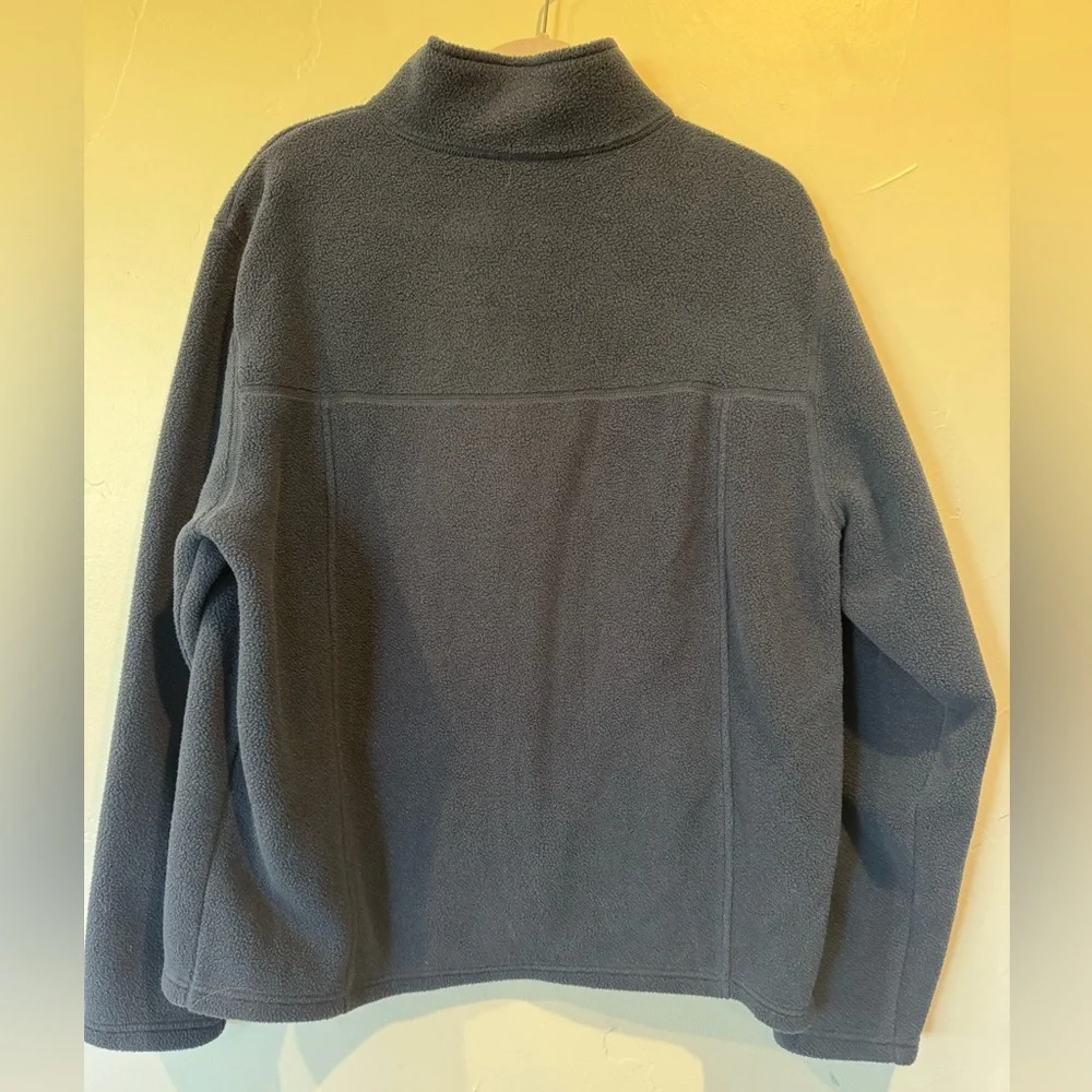 L.L. Bean Men's Large Navy Fleece Jacket - Picture 12 of 12